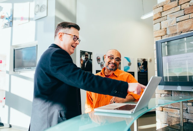 Sales person selling to a customer