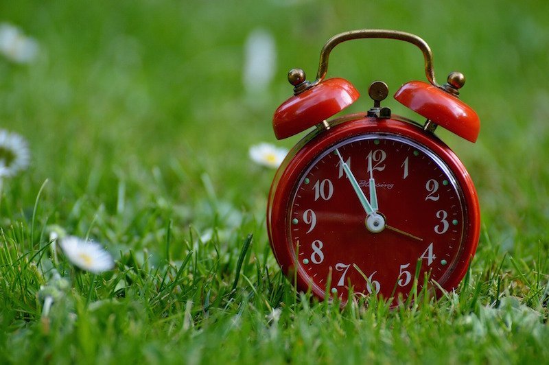 44738-the-eleventh-hour-758723_1920.width-800