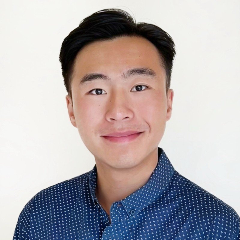 Ian Headshot