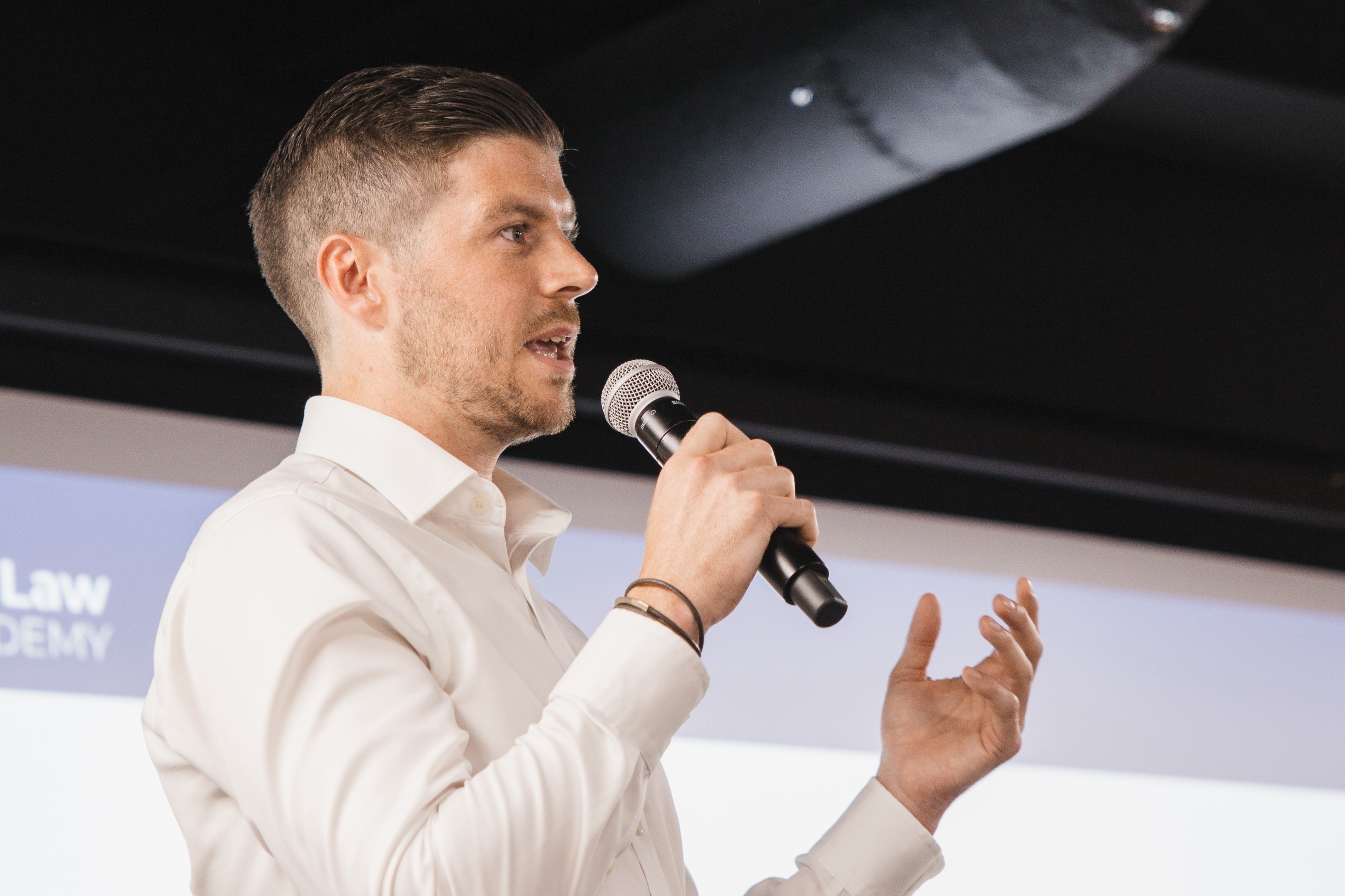 Public speaking tips from the Head of TED thumbnail